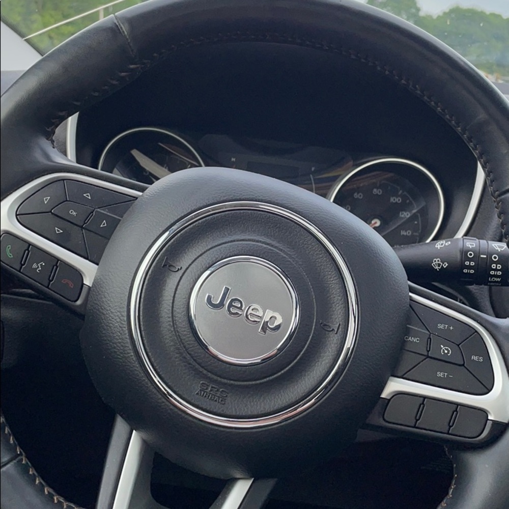 Meet your Posher, Zach